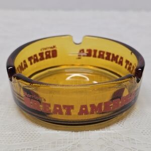 Vintage Marriott's Hotel GREAT AMERICA Amber Glass Souvenir Ashtray